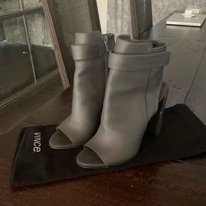 Vince Brigham booties grey size US 8